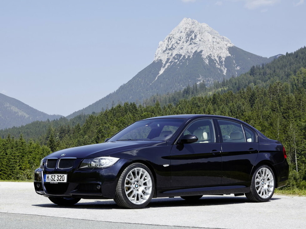 Коврики текстильные "Классик" для BMW 3-Series (седан / E90) 2004 - 2008, темно-серые, 5шт.